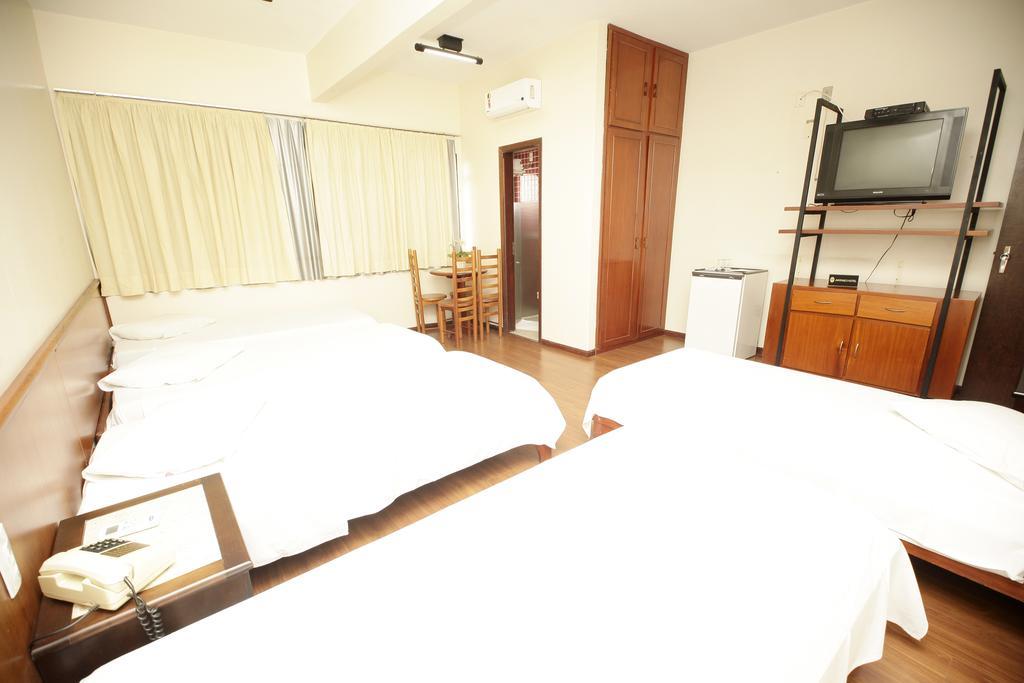 Galatas Central Hotel Patos de Minas Extérieur photo