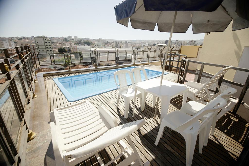 Galatas Central Hotel Patos de Minas Extérieur photo